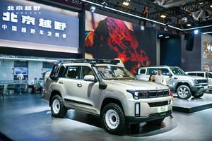 爆款方盒子强势占位，北京越野燃爆2025年粤港澳车展