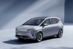升级新一代弹匣电池 埃安AION Y Plus新款上市 售9.98万元起