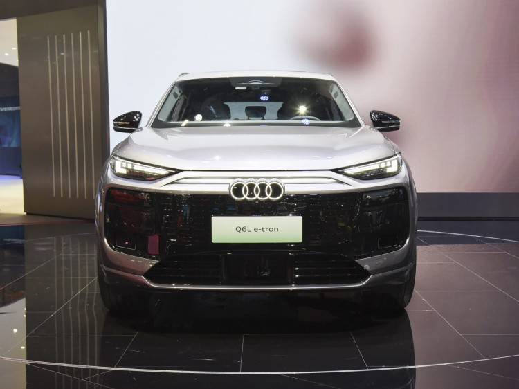 奥迪Q6L e-tron开启预售，最能打的传统豪华品牌电车这就来了？