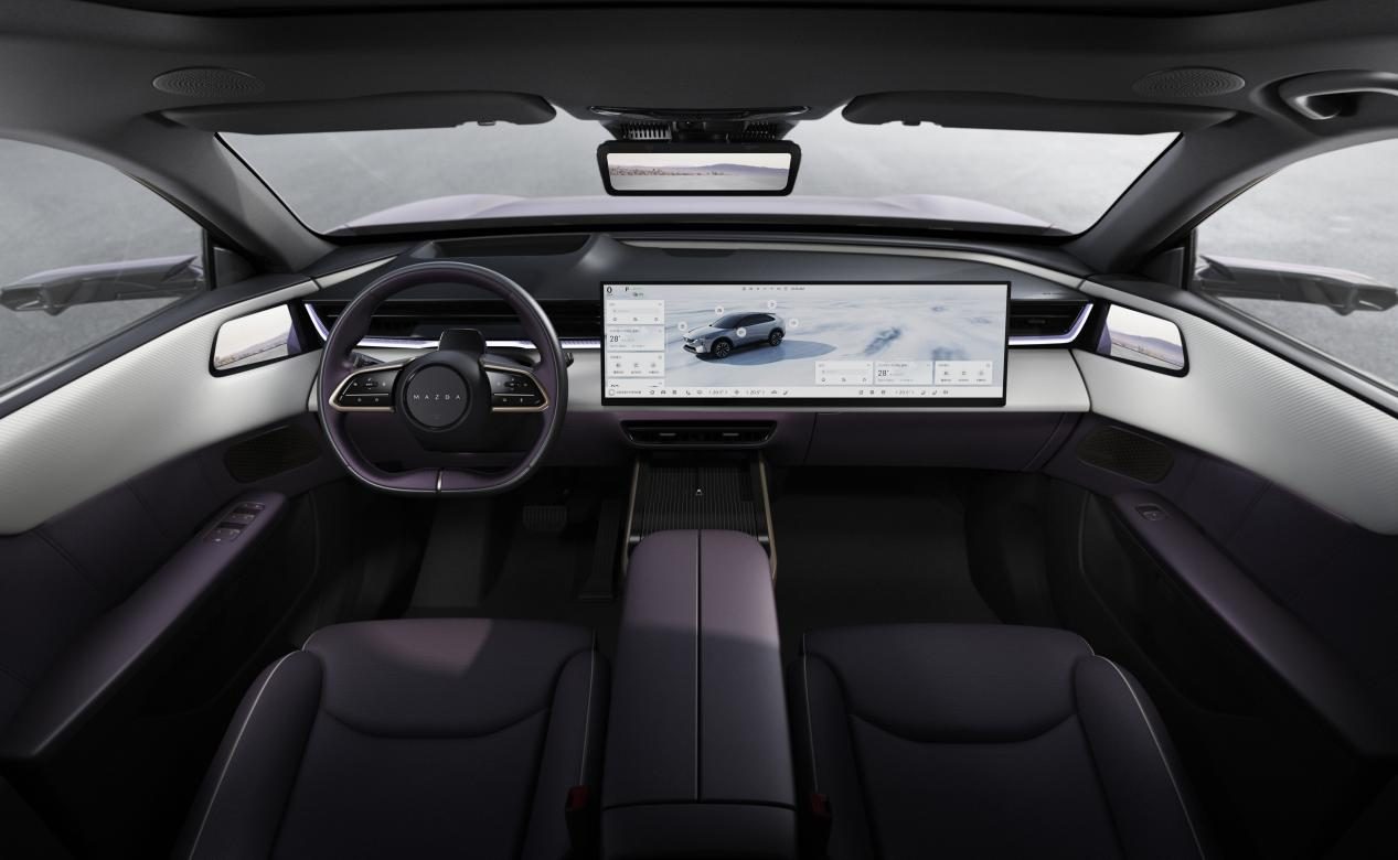MAZDA EZ-60领衔 长安马自达多款新车型亮相2025重庆车展