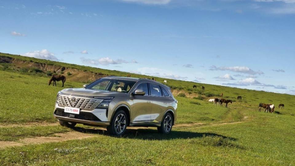 长安汽车5销量快报：CS75系列月销2.1万辆，多款车型环比大增！