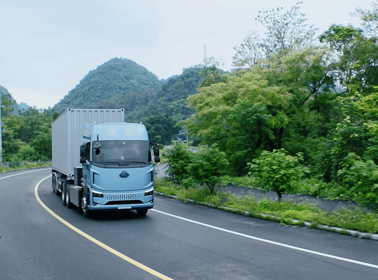 东风柳汽第九届67品牌客户日亮剑：出海+新能源+公益三维升级