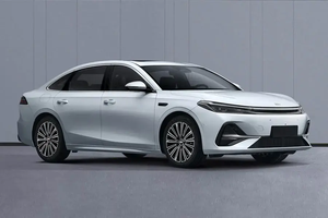 全新吉利银河A7 EM-i将来袭，续航超2100km，亏电油耗2L级，能火？