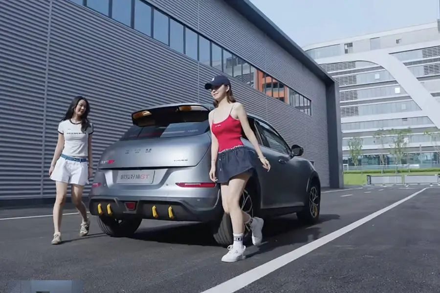 【E汽车】新款欧拉好猫GT官图发布