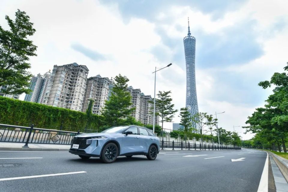 品智出行6.98万起，2026款启辰大V焕新登场