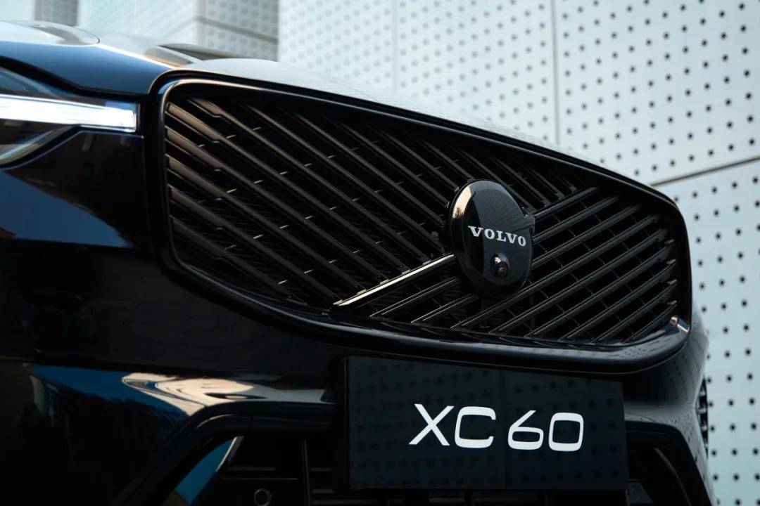 沃尔沃全新XC60：安全、智能、电动化全都要