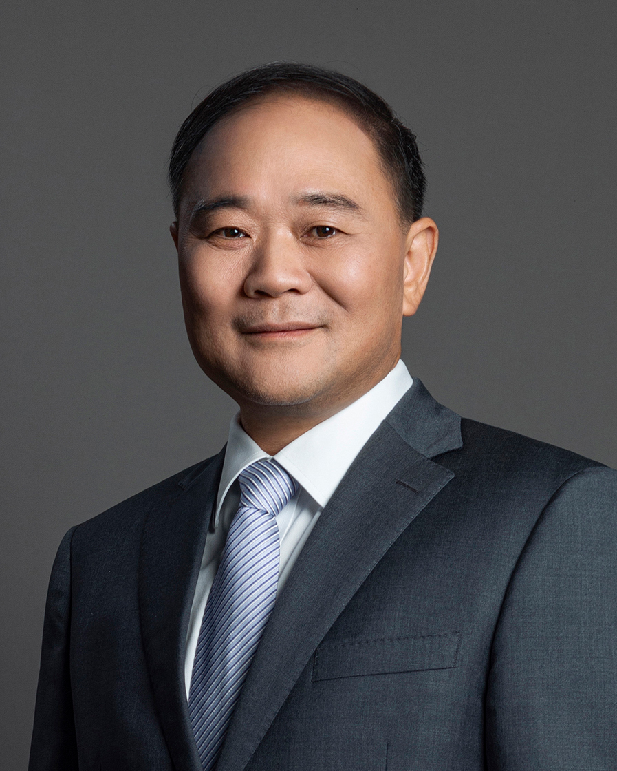 吉利董事长 李书福 证件照