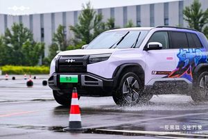 方程豹钛3媒体试驾品鉴会长春站开启，智享科技出行新体验
