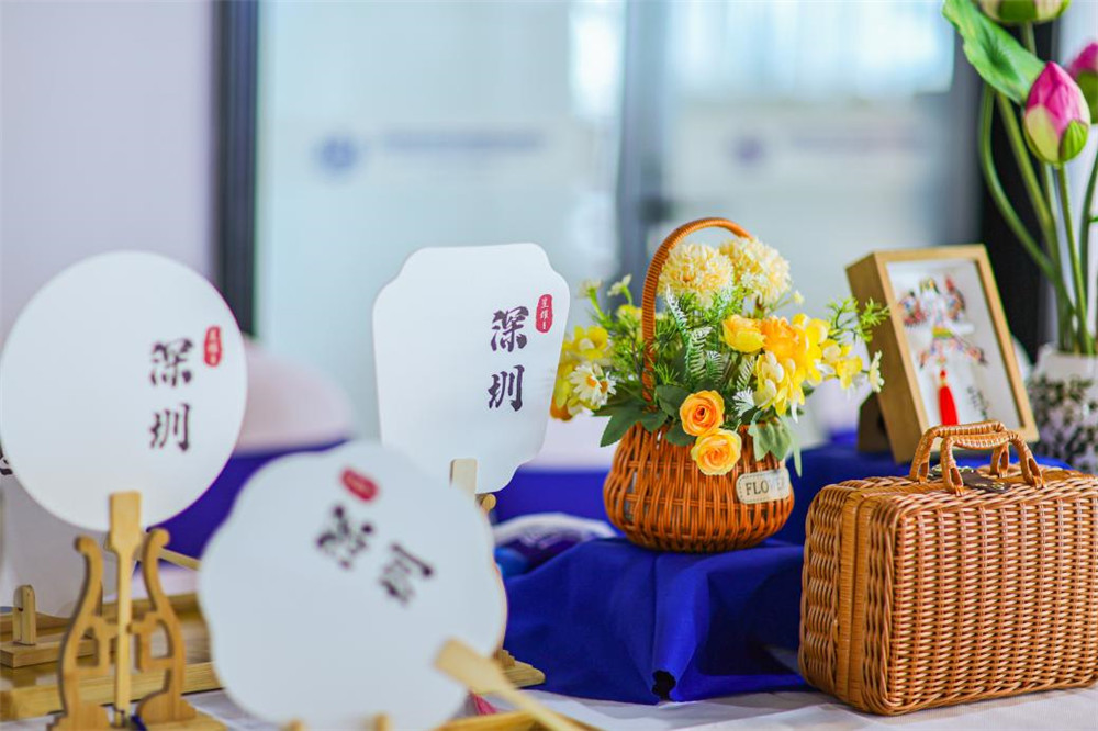 我耀打十个！吉利银河星耀8试驾会深圳站精彩举行