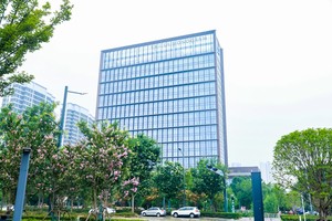 想找能上山、过河、走烂路的中大型皮卡？上汽大通星际X值得入手！