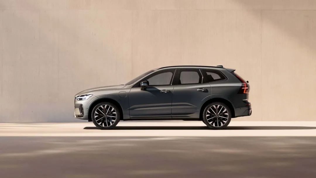 不到30万就能拿下豪华中型SUV！宝马X3与沃尔沃XC60谁更好？