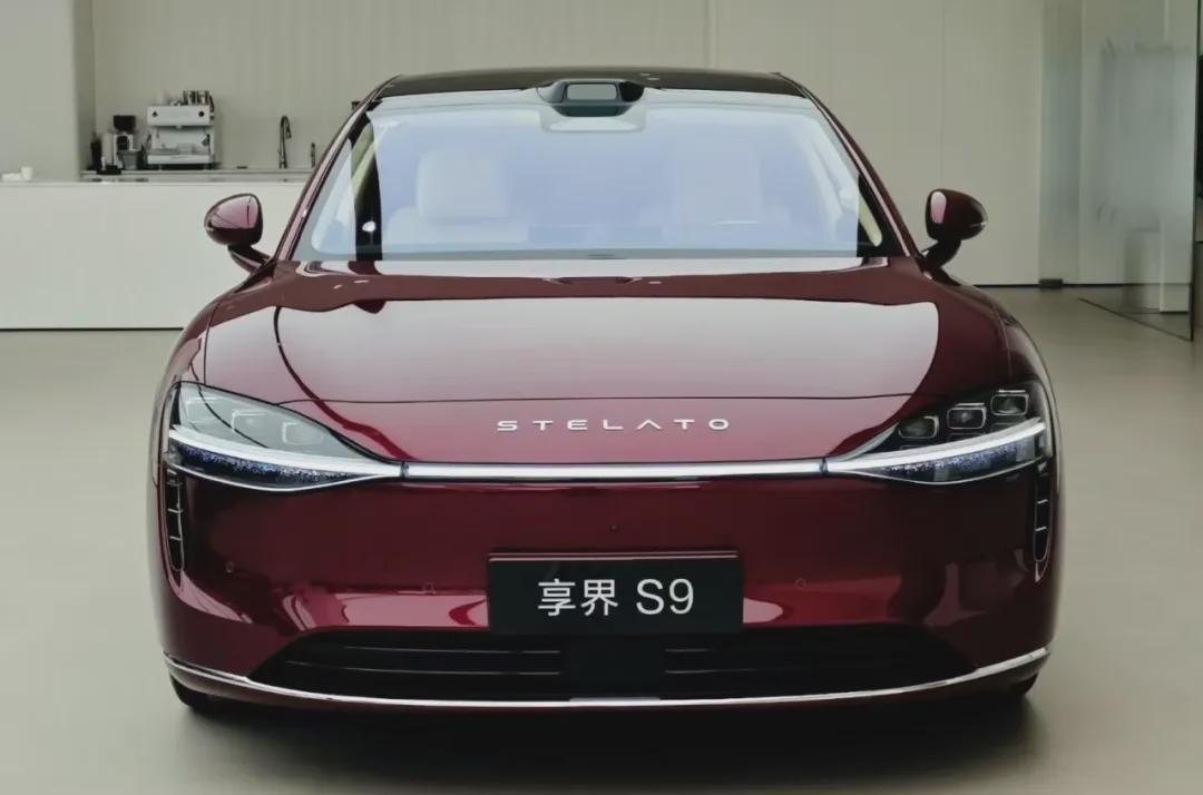 享界有车标了，车标一换，享界S9销量能翻番吗？