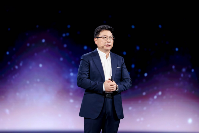 6月交付4154辆，新车标亮相，享界成国人真正的豪华汽车品牌