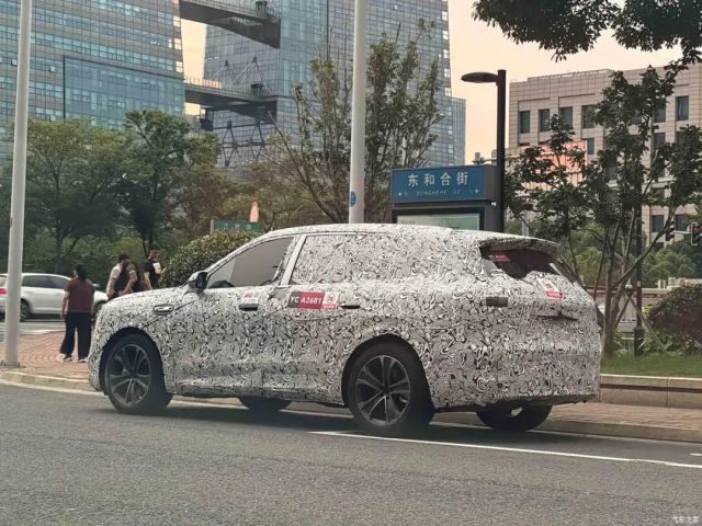 新款问界M7要来了！车长、轴距暴涨，要抢理想L6饭碗？