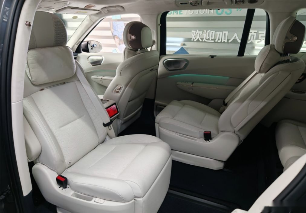 “精智消费”的风刮到了大六座SUV，深蓝S09是如何制胜领克900的？