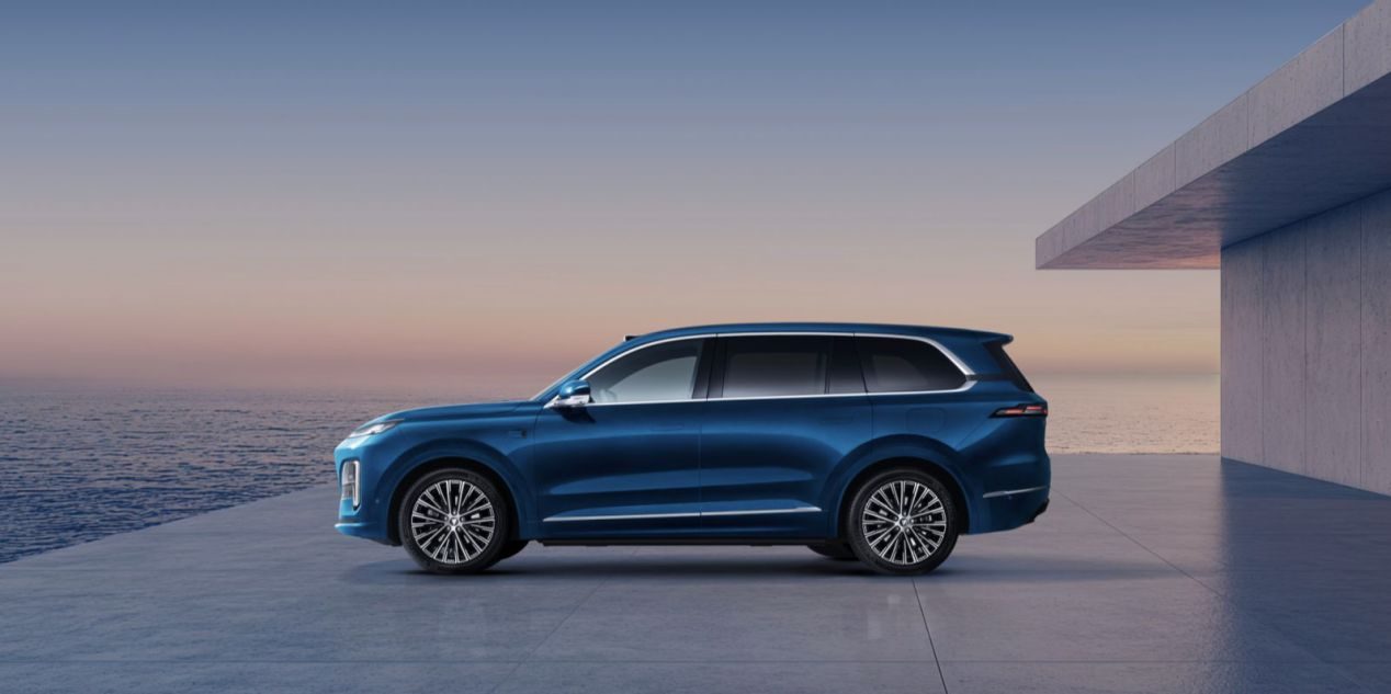 “精智消费”的风刮到了大六座SUV，深蓝S09是如何制胜领克900的？