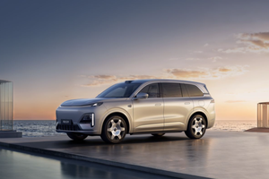 “精智消费”的风刮到了大六座SUV，深蓝S09是如何制胜领克900的？