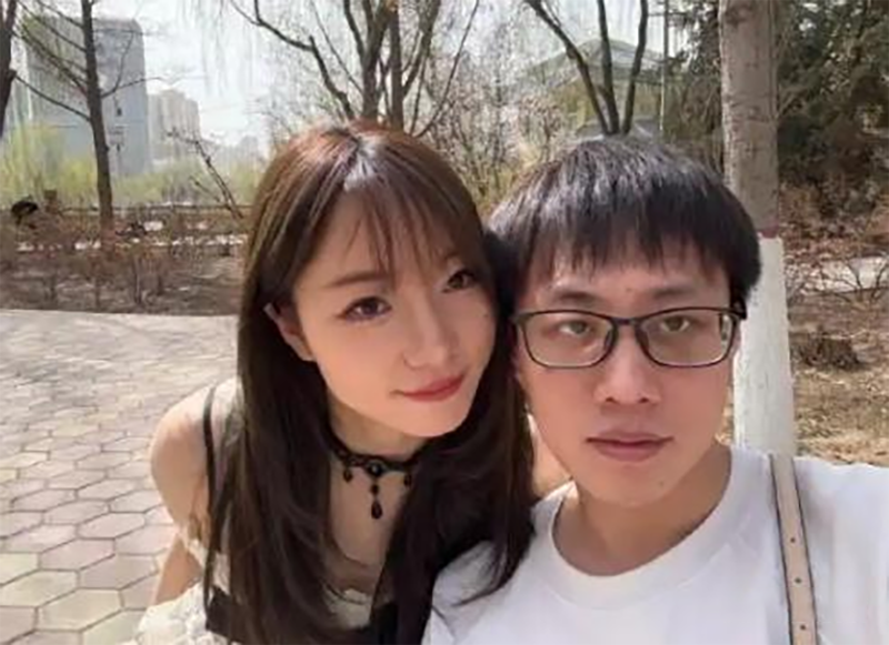 因男友驾车出车祸致截瘫的女子再次发声：遭遇网暴，网传消息不实