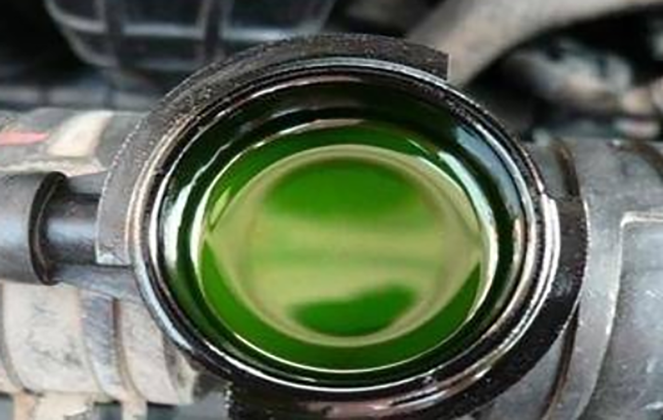 汽车“开锅”是什么故障，夏日开车需要每隔一定公里数停车散热吗？