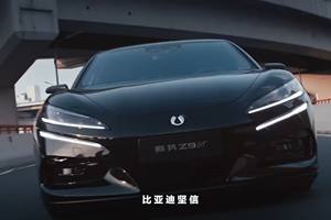 青训之路：八年见证少年足球梦想的成长与坚持