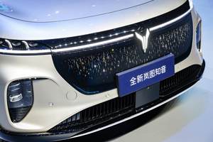 搭载华为ADS 4与鸿蒙座舱5，全新岚图知音成华为首款家用纯电SUV