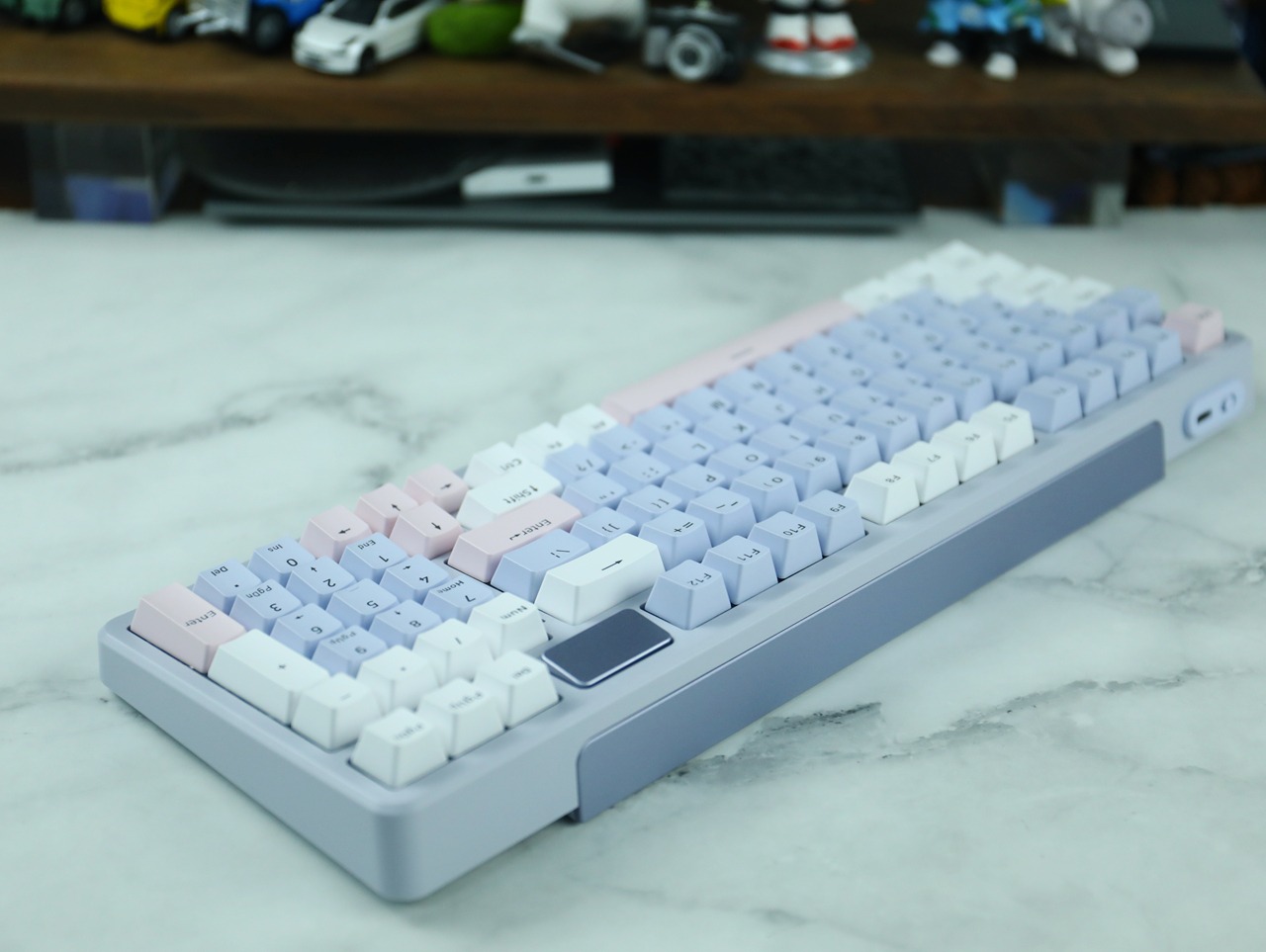 快银轴长续航，雷柏V700DIY-98：200元档客制化键盘“卷王”诞生