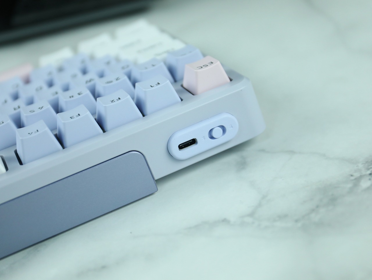 快银轴长续航，雷柏V700DIY-98：200元档客制化键盘“卷王”诞生