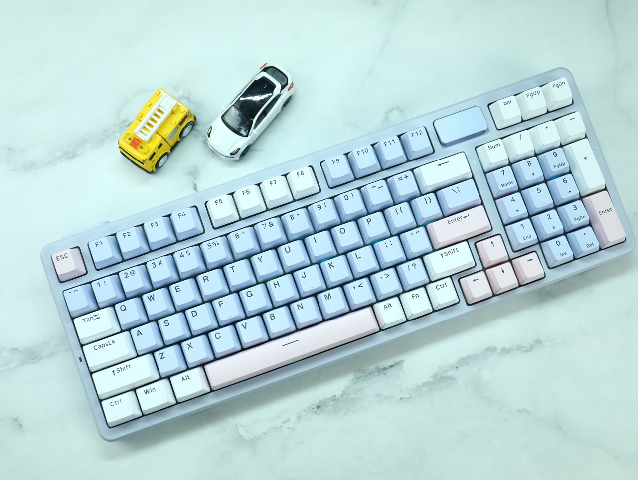快银轴长续航，雷柏V700DIY-98：200元档客制化键盘“卷王”诞生