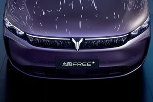 没拉踩友商，也没致敬Model Y，还得是新能源“国家队”
