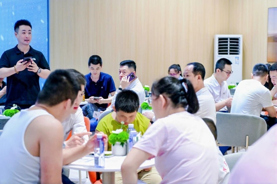 长春汽博会燃擎盛夏，工作日错峰观展正当时！