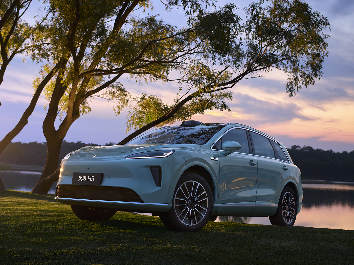 尚界首款车型官图发布，定位SUV，搭华为ADS 4，秋季上市