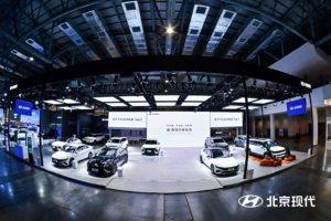 长春车展抄底价！北京现代伊兰特5.98万起开抢，还有一堆硬货福利