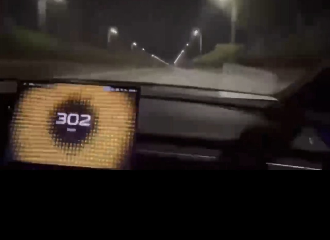 谁在买雷军的车？