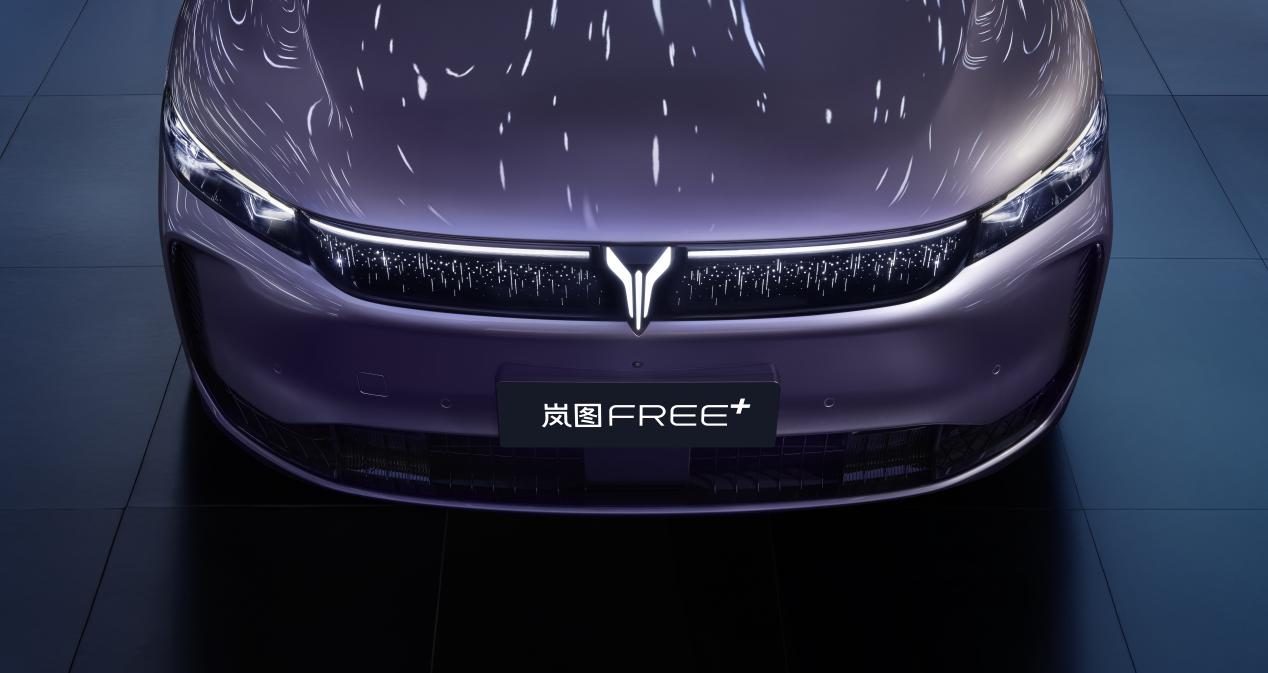华为技术赋能！起售价21.99万的岚图FREE+，有机会成为爆款吗？
