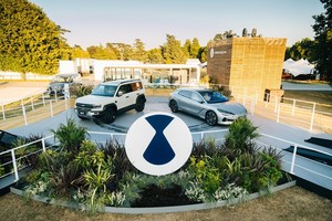 豹5首次海外动态展示，比亚迪携三款车型再战古德伍德