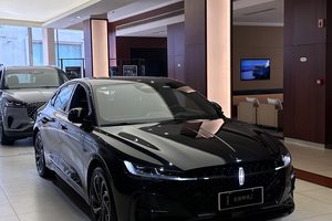 美式豪华与烫嘴机制的组合，龙龙看了也害怕