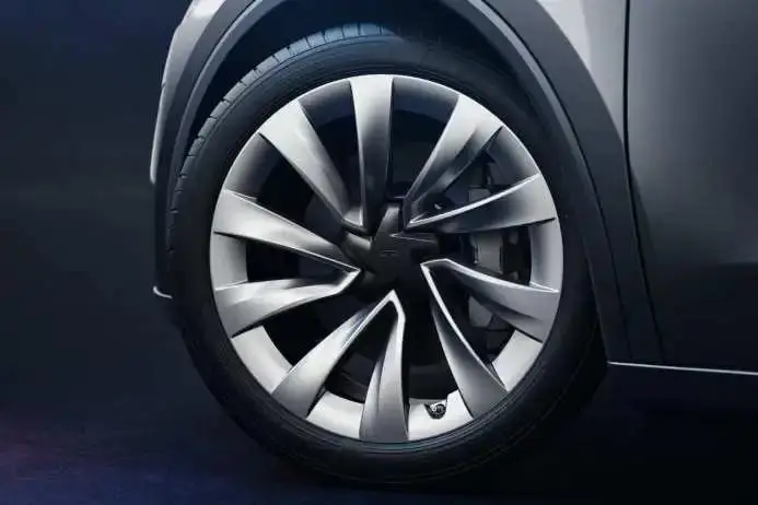 6座的特斯拉Model Y L，会有市场吗？