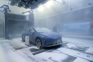 2025天工之夜，新能源时代红旗品牌开启年轻化新篇章