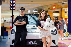 smart携手迪士尼中国拥抱郑州 「灵动出奇 城市漫游」带你清爽一“夏”