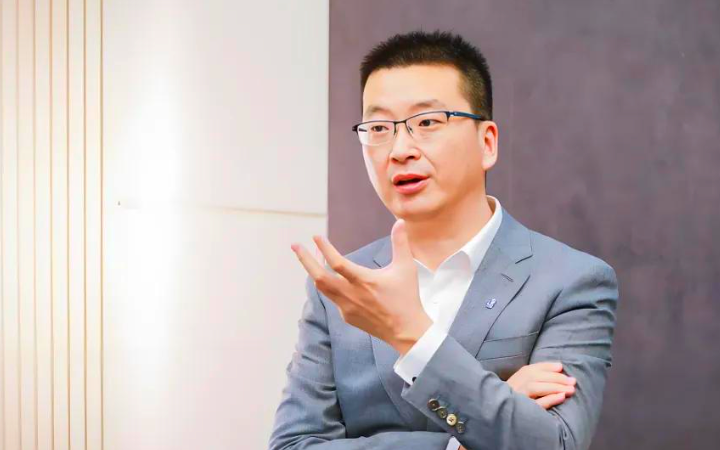 长城汽车大换血，魏牌坦克齐换帅，To C战略动真格？