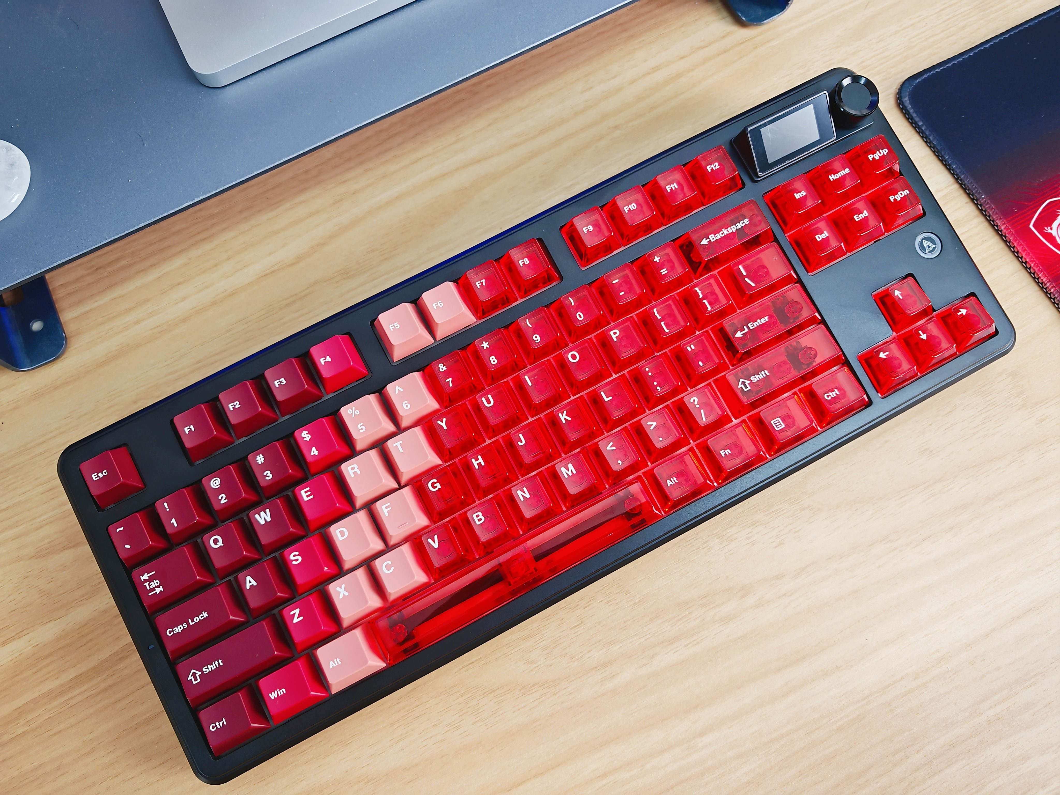 客制化、三模、RGB、1万毫安电池，黑爵MK87 机械键盘要行业内卷了