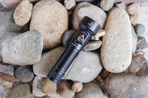 3600流明+6种氛围光效，Fenix LD36R手电颠覆户外照明