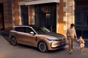 30万级智能SUV对决 岚图FREE+ VS 问界M7 谁更值得入手？