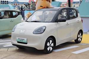五菱宏光MINI EV四门版，期待很高，现实骨感