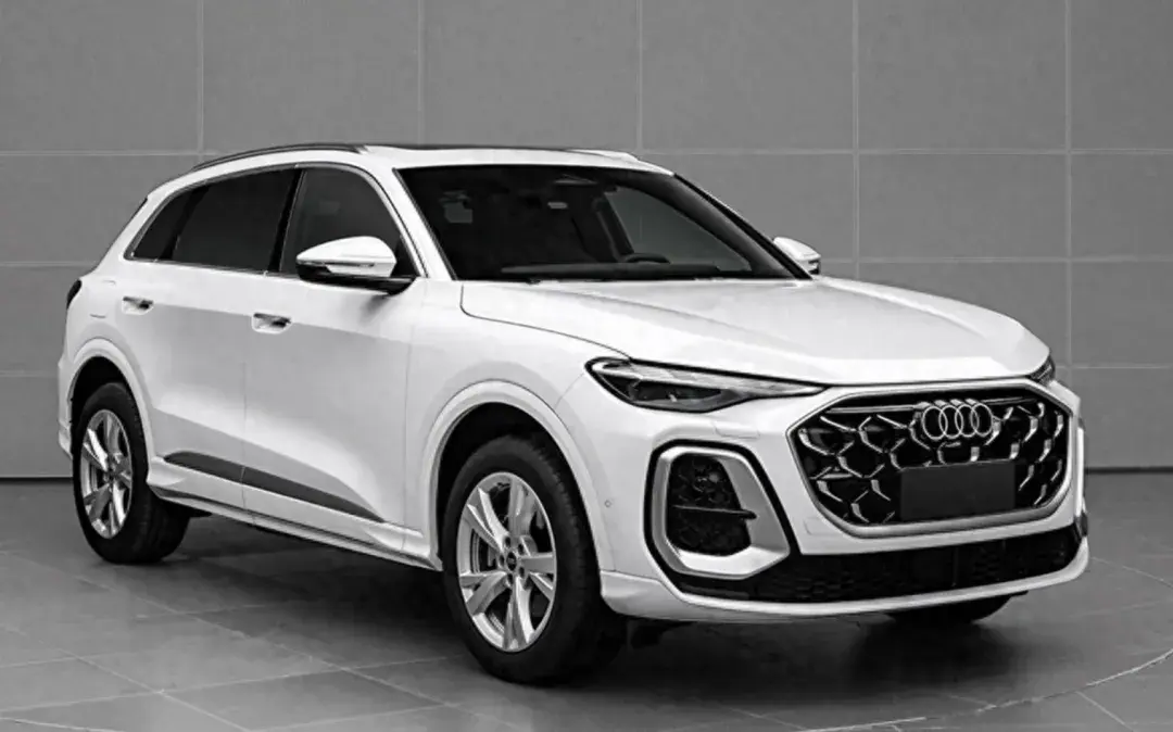 全新奥迪Q5L无伪装实车曝光，造型设计绝美，宝马X3不好卖了