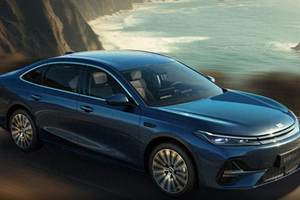 2.67L油耗！续航达2100Km，预售9.78万的银河A7，矛头直指秦L DM