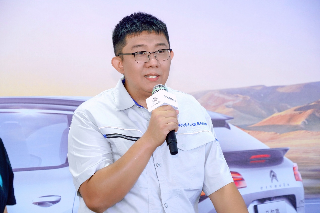 传承百年安全基因 凡尔赛C5 X获2025中汽夏测健康与操控双安全权威验证