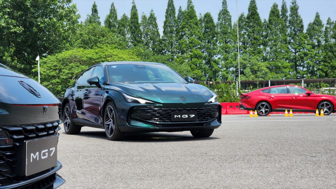 新能源汽车市场“9”字头车型风靡之谜：九五至尊的新风尚？