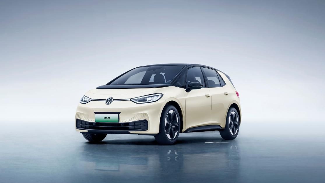 2025上半年保值率报告出炉 上汽大众油电混全面开花