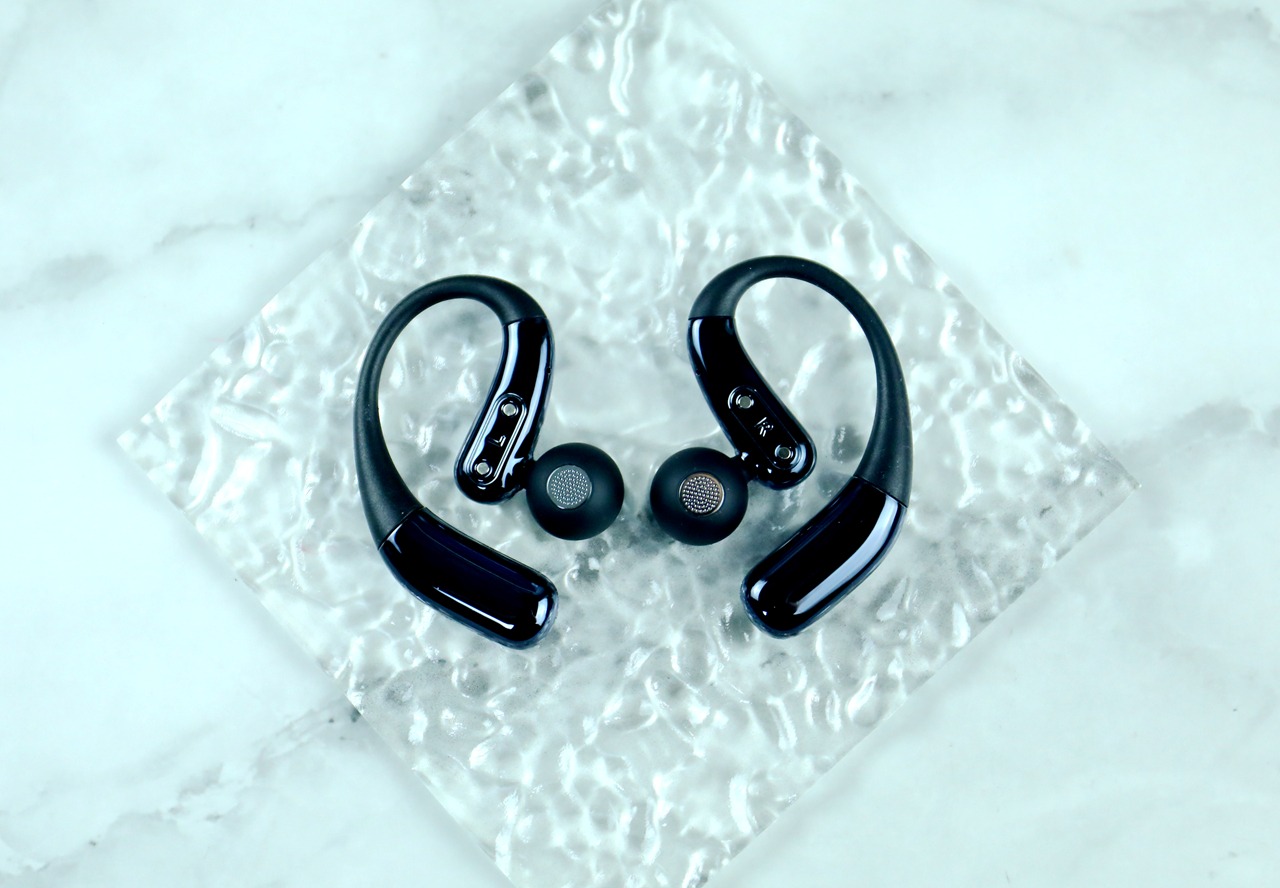 南卡OE Nova评测：舒适无感+HiFi音质，开放式耳机新标杆！